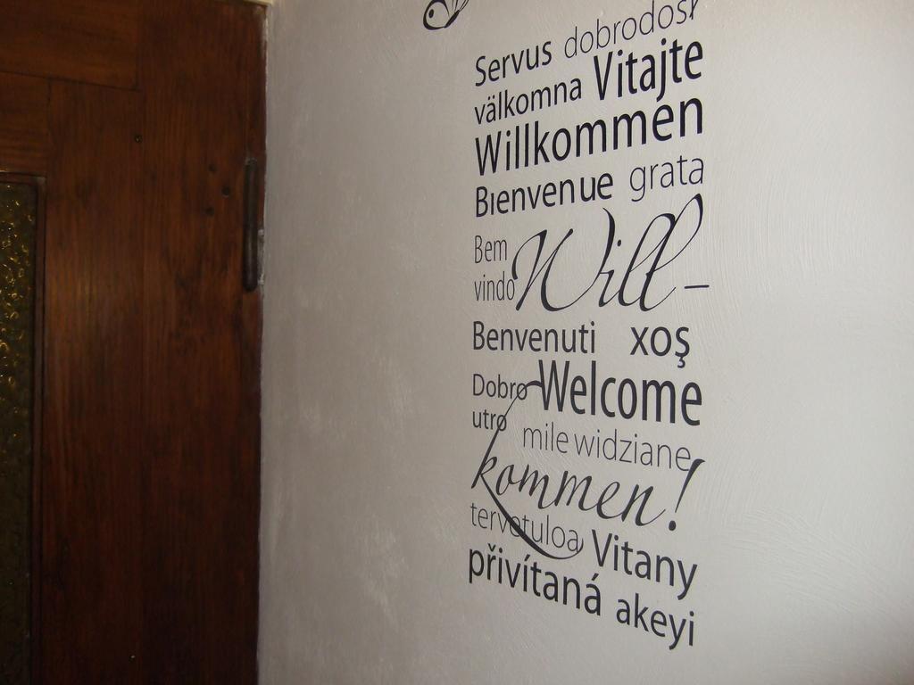 Kleines Winzerhaeuschen Bremm Room photo