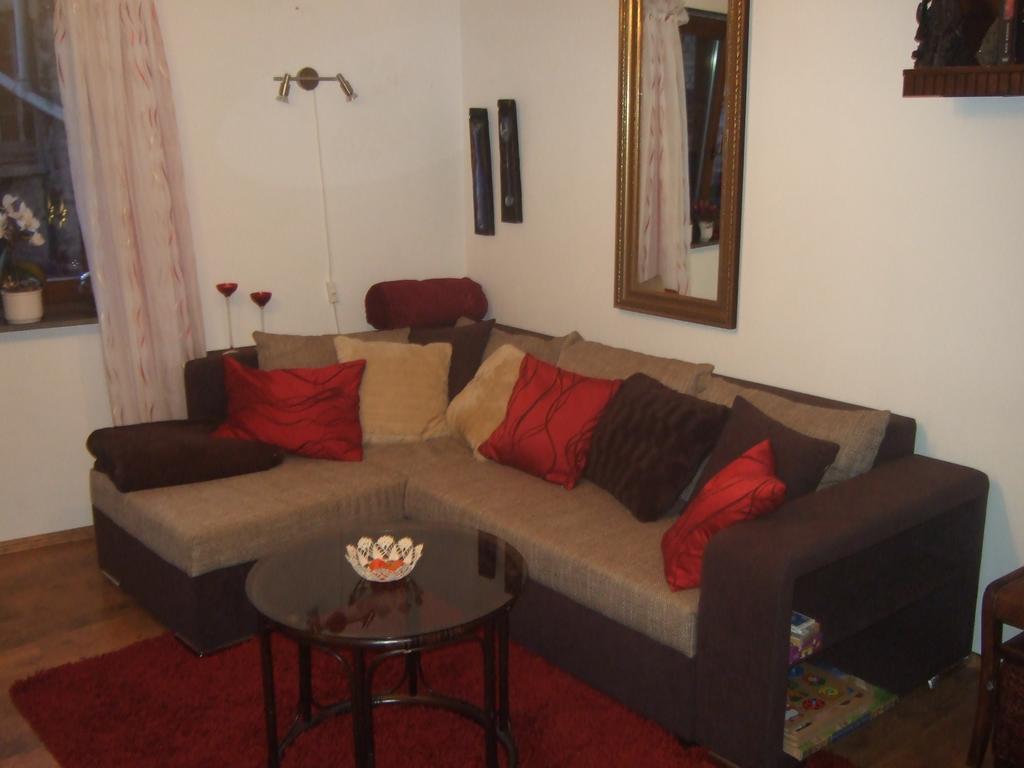 Kleines Winzerhaeuschen Bremm Room photo